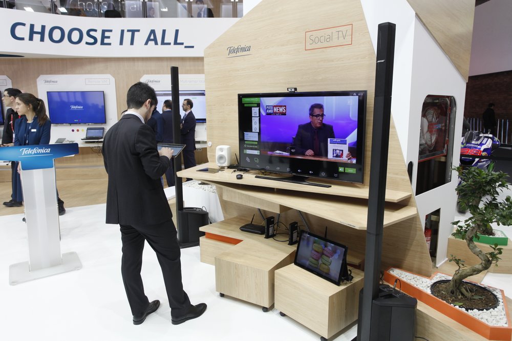 THE TELEVISION SCREEN AS A SOCIAL NETWORK AT TELEFÓNICA'S STAND AT MWC