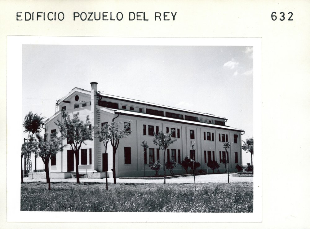 EDIFICIOS : EDIFICIO DE TELEFÓNICA EN POZUELO DEL REY, MADRID