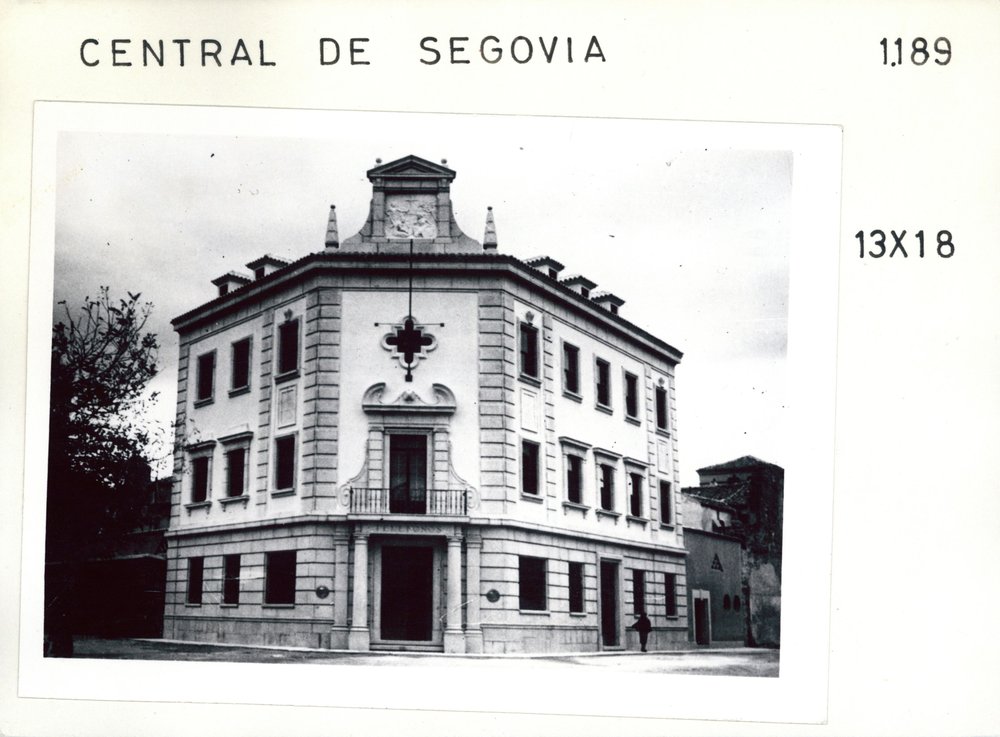 EDIFICIOS : CENTRAL DE SEGOVIA