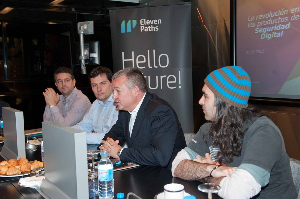 CHEMA ALONSO AND MICHAEL DUNCAN AT THE LAUNCH OF ELEVEN PATHS, THE NEW CYBERSECURITY SUBSIDIARY