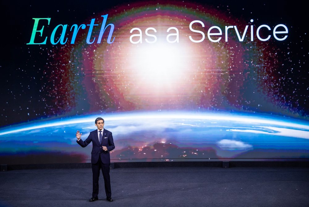 EARTH AS A SERVICE. JOSÉ MARÍA ÁLVAREZ-PALLETE AT THE PRESENTATION OF MWC 2024