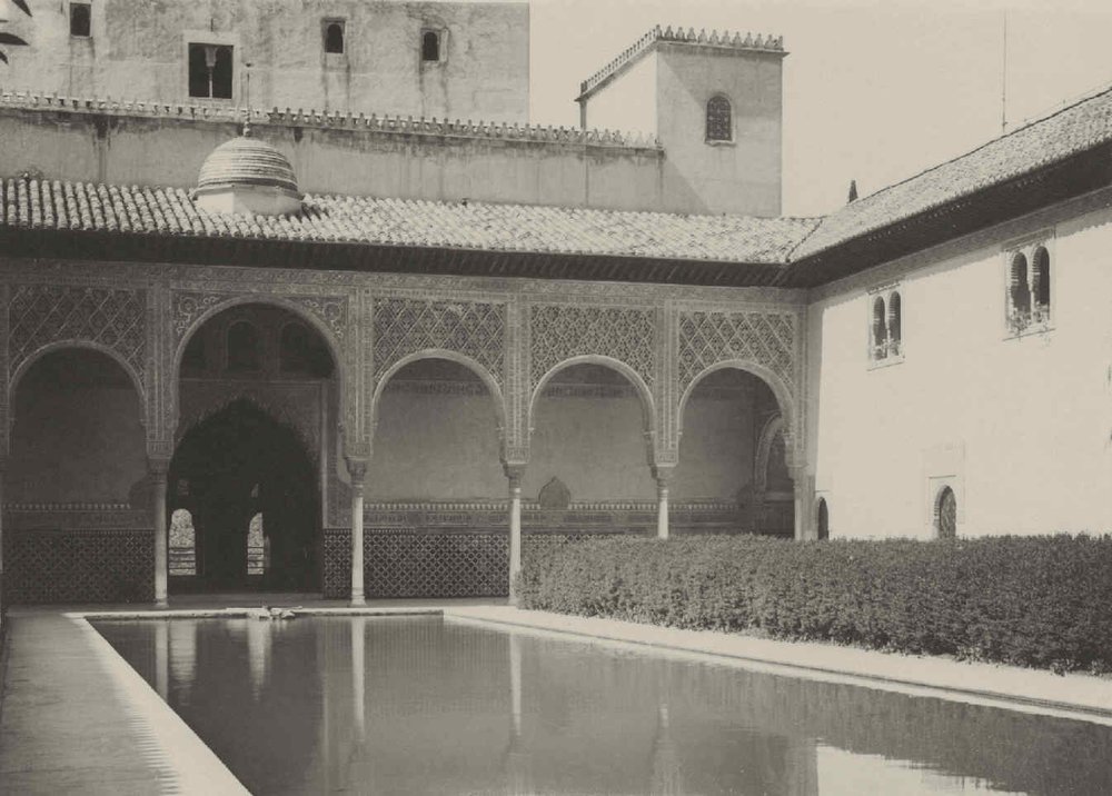 Courtyard of Los Arrayanes. Granada.