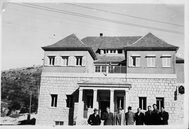 PHOTO REPORT : FRONT VIEW OF THE EXTERIOR OF THE SAN RAFAEL TELEPHONE EXCHANGE AT THE REGIONAL DIRECTORATE OF MADRID