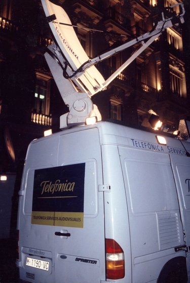 PHOTO REPORT : VAN OF THE INTERCITY TECHNICAL ASSISTANCE SERVICE FOR TELEFÓNICA'S AUDIOVISUAL SERVICES.