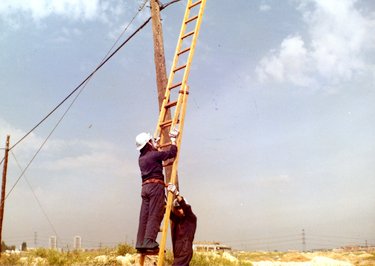 SEGURIDAD E HIGIENE EN EL TRABAJO : ESCALERAS Y FACHADAS