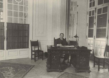 Madrid. Mr. Proctor in his office in the Cortes office.