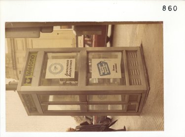 BOOTHS : TELEPHONE BOOTH WITH BILLBOARD