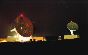 TELEFÓNICA HAS 70 TELECOMMUNICATIONS SATELLITE GROUND STATIONS  