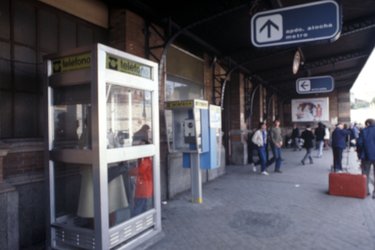 TELEPHONE BOOTH IN ATOCHA STATION (MADRID) DURING THE 1980S