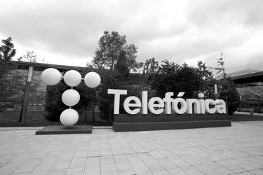 NEW LOGO IN TELEFONICA DISTRICT