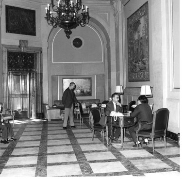 SHAREHOLDER'S OFFICE MADRID