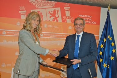 CRISTINA GARMENDIA, MINISTER FOR SCIENCE AND INNOVATION AND CÉSAR ALIERTA AGREE TO PROMOTE TECHNOLOGY COMPANIES AND ENTREPRENEURS