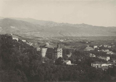 Granada. La sierra y la vega vistas desde la torre de La Vela.